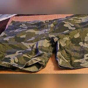 Wrangler Men's shorts 48 Camouflage